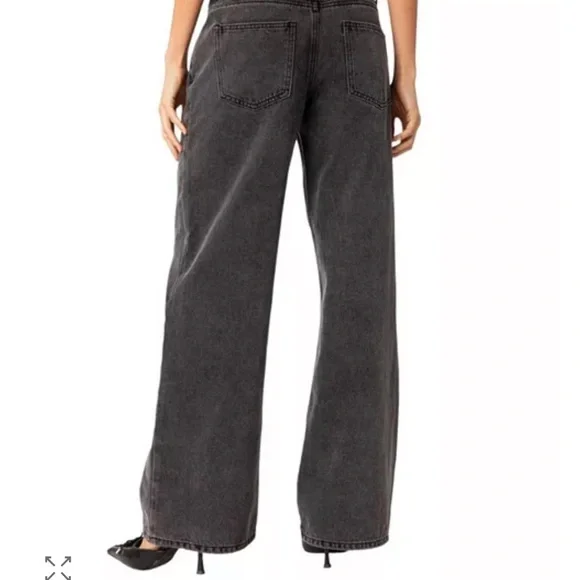 Edikted Raelynn Washed Low Rise Jeans - Picture 2 of 2